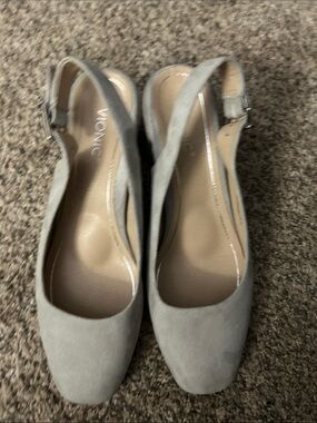Vionic Nareen Cement Suede Slingback Block Heel Pumps Size 8